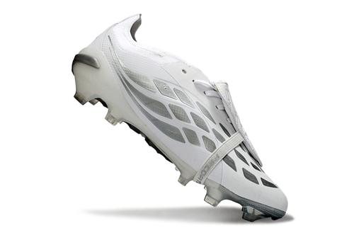 Predator 26 Tongue Elite FG