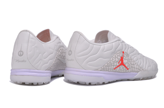 Tiempo x Jordan Legend XI Pro TF